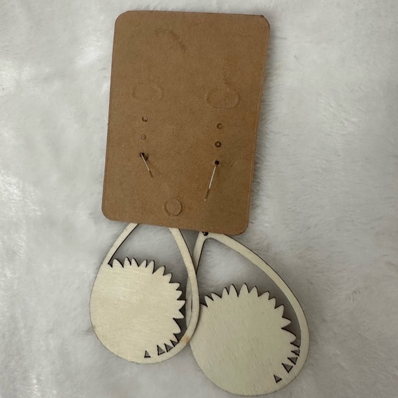 OBSESSED!!!! Earring Bundle - Picture 10 of 11